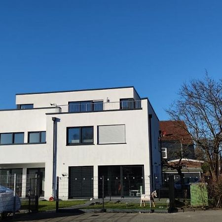 Neue Doppelhaushaelfte Mit Terrasse, Balkon Und Garten Apartment Remscheid Luaran gambar